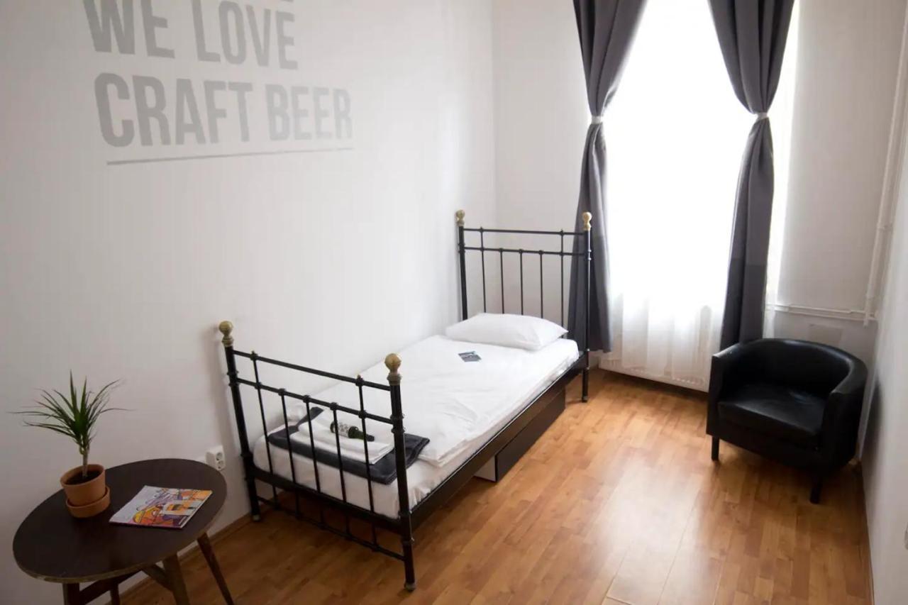 Bed'N'Beer Lejlighed Budapest Eksteriør billede